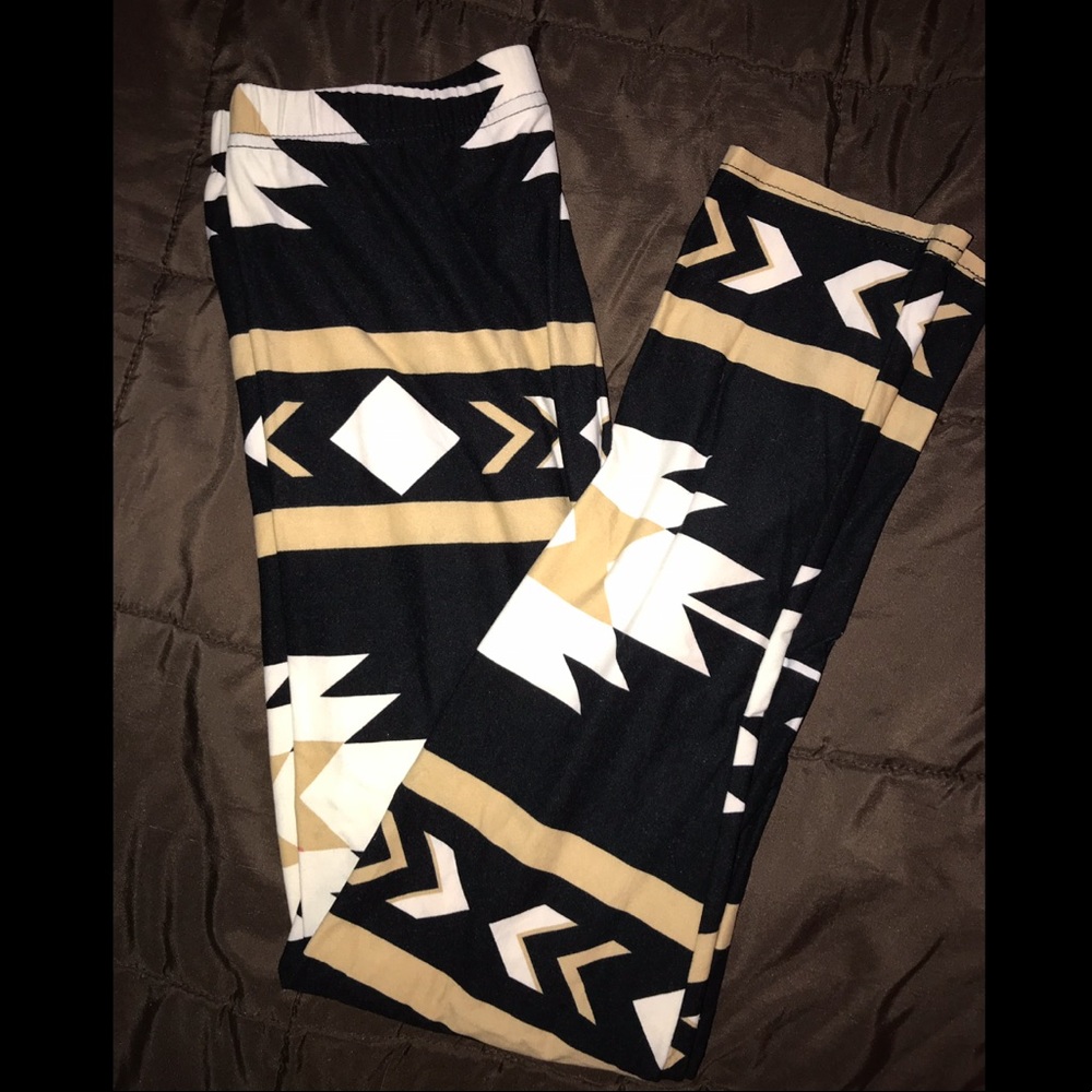 Tribal Soft Francesca’s Leggings